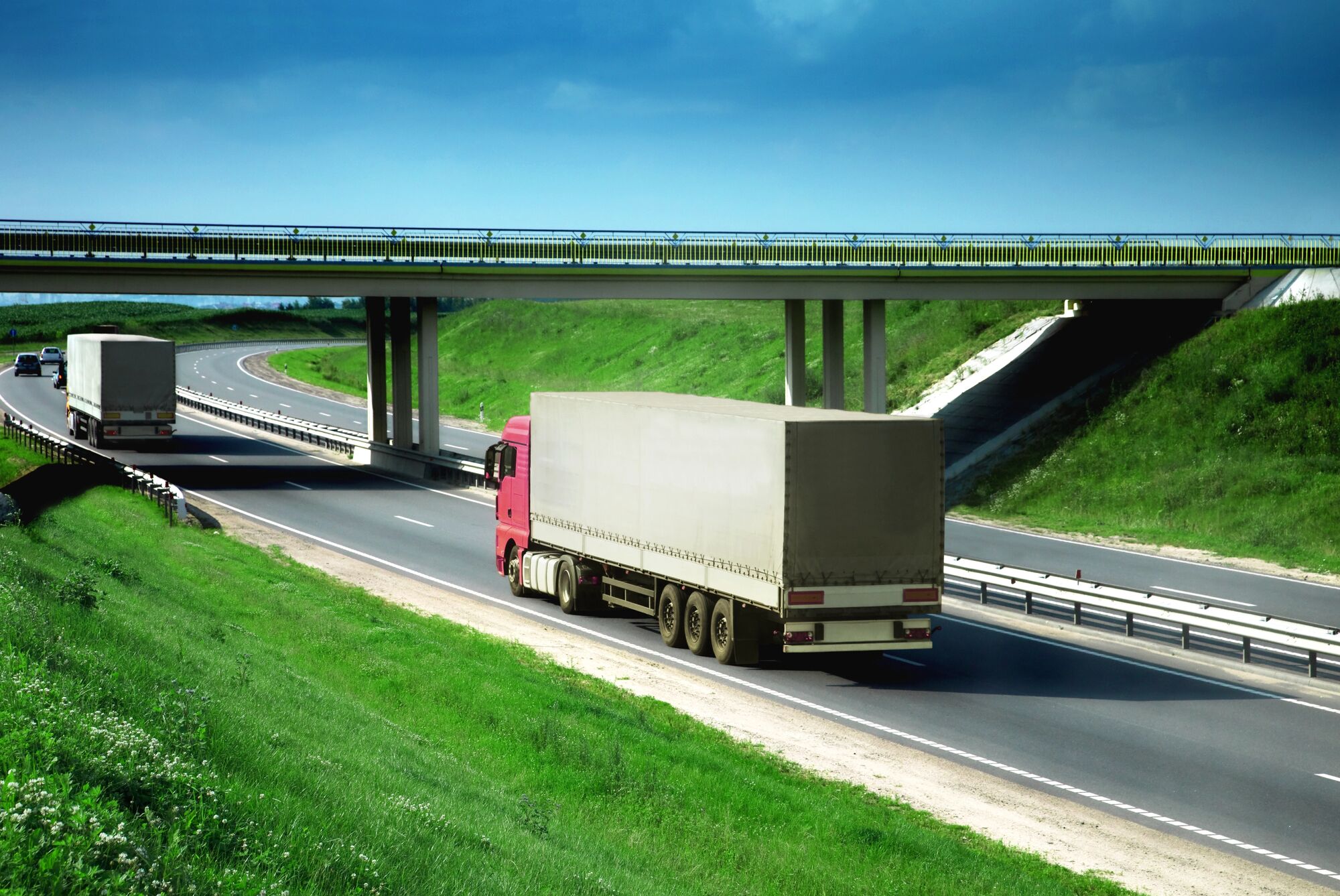Understanding Over-the-Road Trucking and Its Role in Logistics